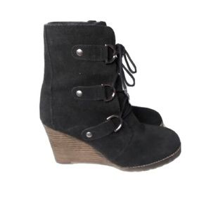 DIBA Better Now Wedge Suede Bootie Size  7.5.
